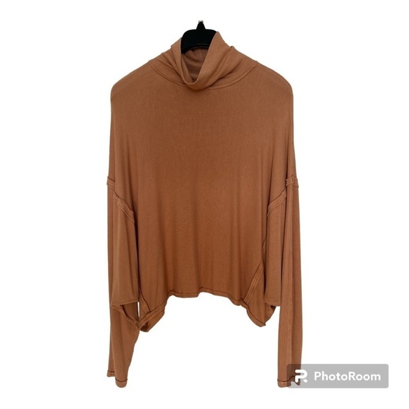 Free People Alameda Mock Neck Oversized Top Size M - Picture 1 of 8